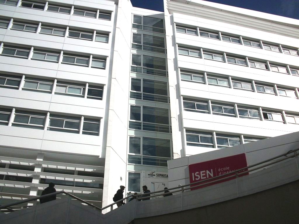 ener maison des technologies toulon 03