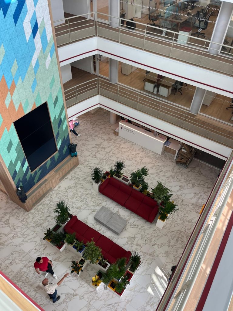 ener photo bureaux eminence 03